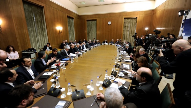 Την Παρασκευή κατατίθενται διατάξεις του παράλληλου προγράμματος του ΣΥΡΙΖΑ