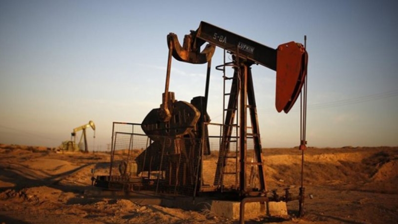 Ρωσία και Σ. Αραβία συμφώνησαν να «παγώσουν» την παραγωγή πετρελαίου