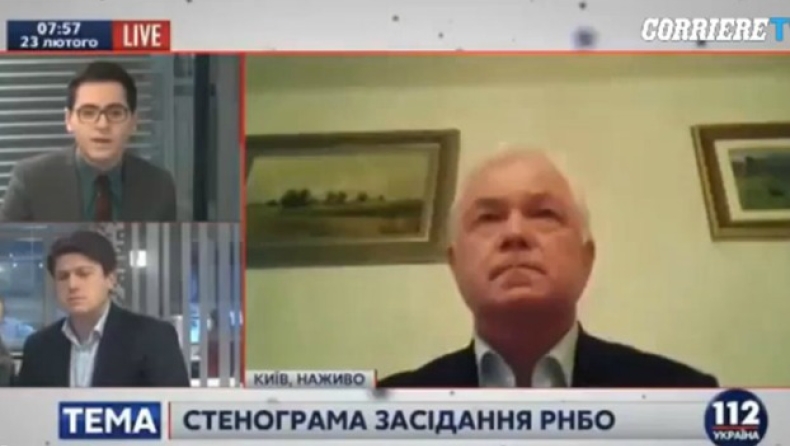 Ουκρανός αξιωματούχος εμφανίστηκε στην τηλεόραση με τα εσώρουχα (vid)