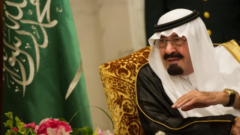 Σαουδική Αραβία: Καταδικάστηκε σε 10ετή φυλάκιση και 2.000 μαστιγώσεις γιατί είπε ότι είναι άθεος