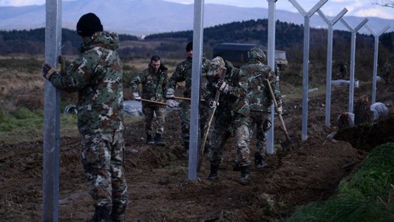 Τα Σκόπια στήνουν και δεύτερο φράχτη στα σύνορα με την Ελλάδα