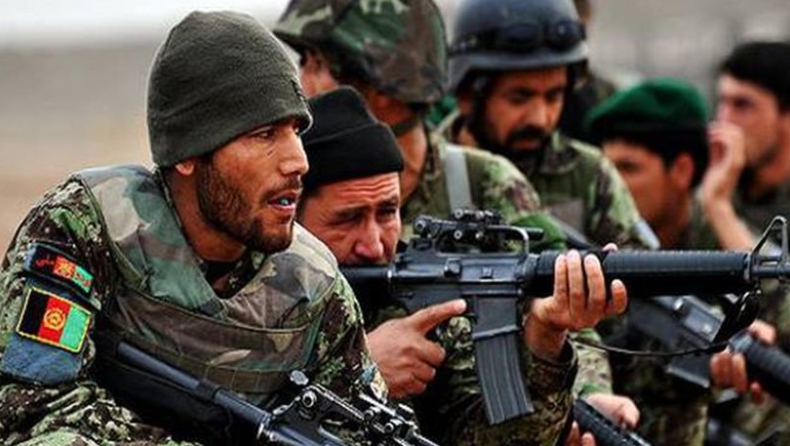 Αποσύρονται οι αφγανικές δυνάμεις από στρατηγικό σημείο στην επαρχία Χελμάντ
