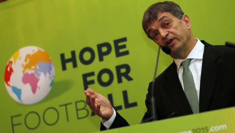 Υποψήφιος πρόεδρος της UEFA για τα στημένα σε Ελλάδα και Τουρκία