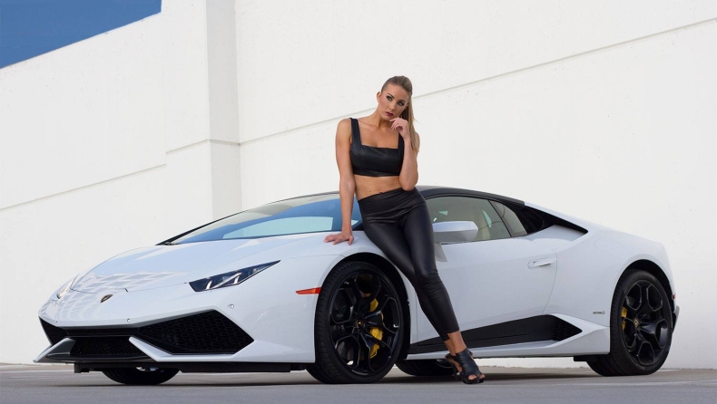 Γιατί ανοίγουν σαμπάνιες στη Lamborghini;