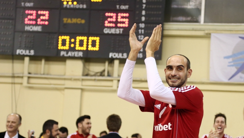 Σουλτανόπουλος: «Και τώρα το μυαλό μας στον ημιτελικό»