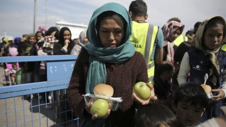 Θύματα παραπληροφόρησης οι πρόσφυγες στον Πειραιά