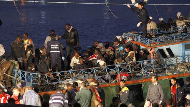 Η ιταλική ακτοφυλακή διέσωσε σχεδόν 1.500 μετανάστες