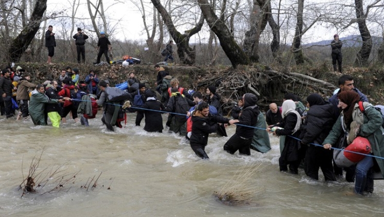 Διπλωματικό θρίλερ με την εισβολή προσφύγων στα Σκόπια