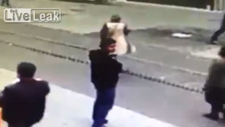Βίντεο δείχνει από κοντά τον βομβιστή αυτοκτονίας στην Κωνσταντινούπολη