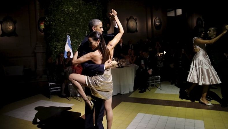 Ο Ομπάμα χόρεψε τάνγκο στην Αργεντινή (vid)