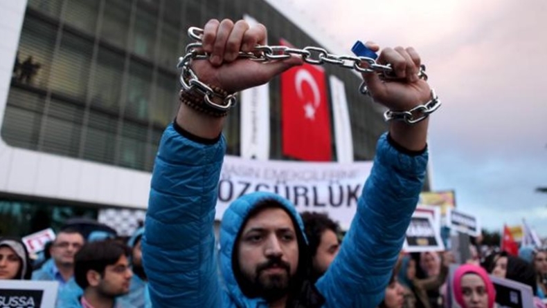 Βερολίνο για Zaman: Η Τουρκία να σεβαστεί την ελευθεροτυπία, αν θέλει να μπει στην Ε.Ε.