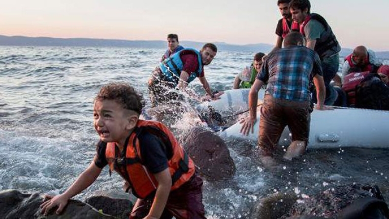 Πότε και πώς επιτρέπεται η έξοδος και επανείσοδος των προσφύγων