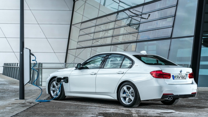 Τα «πράσινα» BMW αλλάζουν όνομα