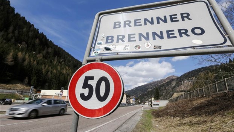 Η Αυστρία απειλεί την Ιταλία ότι θα κλείσει τα σύνορα