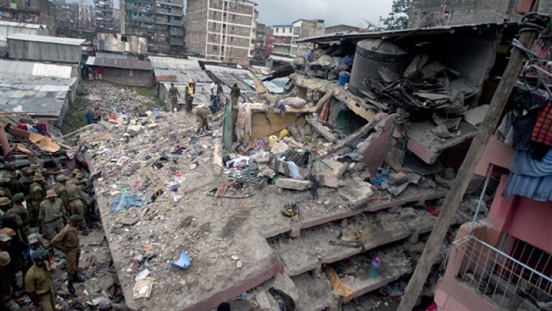 Κένυα: Κατέρρευσε εξαώροφο κτήριο