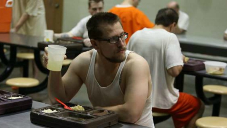 Ξεκινάει ριάλιτι στις ΗΠΑ με τους παίκτες σε κελιά μαζί με επικίνδυνους κρατούμενους (pics)
