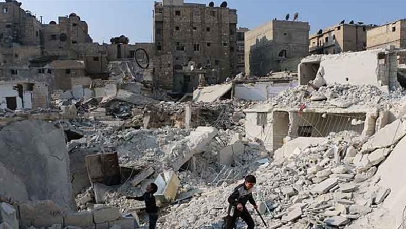 Τριάντα αεροπορικές επιδρομές σήμερα στο Χαλέπι