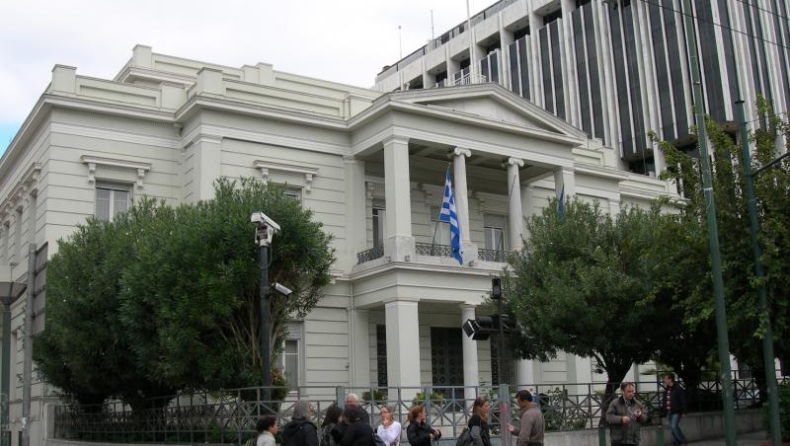 Ολοκληρώθηκε στο ΥΠΕΞ η σύσκεψη για το Προσφυγικό