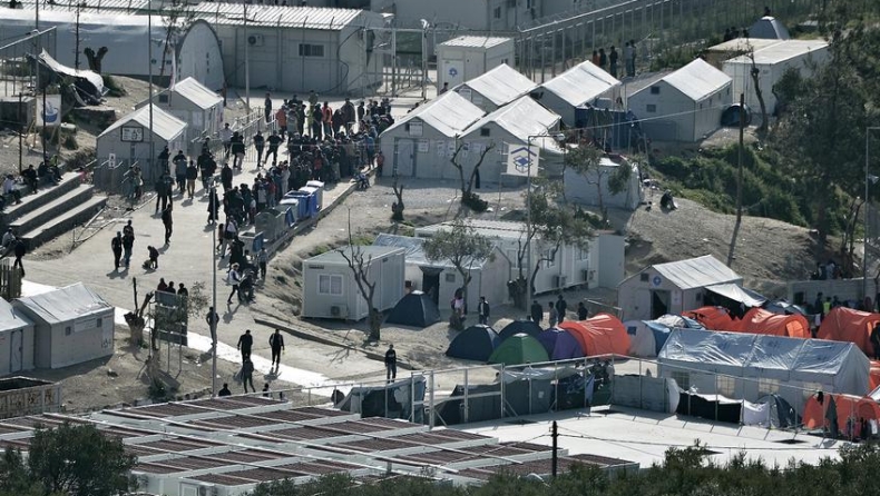 Διεθνής Αμνηστία: Ανεπαρκείς οι συνθήκες για τους πρόσφυγες στην Ελλάδα