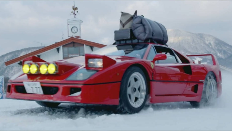 Ferrari F40 για κάμπινγκ στα…χιόνια; (video)