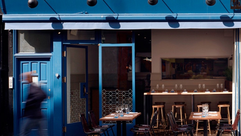 Εστιατόριο στο Λονδίνο θα σου ρίχνει πόρτα αν δεν είσαι γυμνός