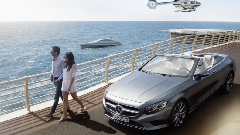 Με Mercedes σε στεριά, αέρα και θάλασσα (video)