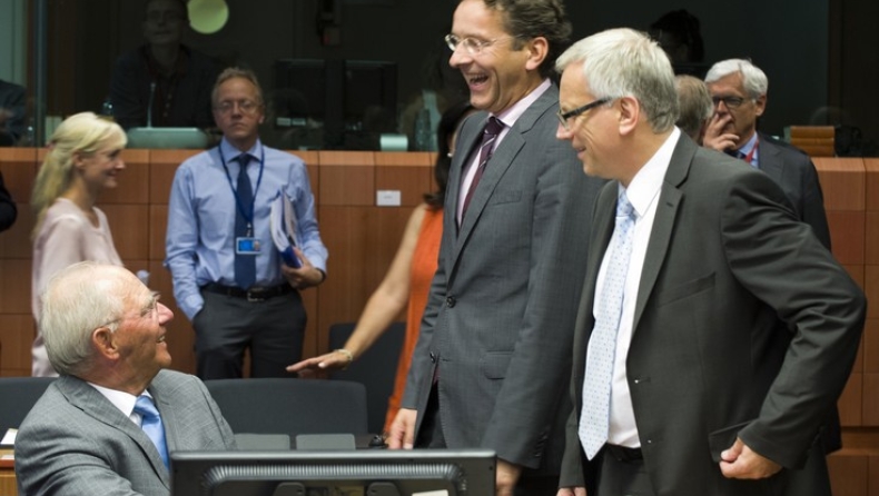 Τι περιμένει η Ελλάδα στο έκτακτο Eurogroup και το νέο μνημόνιο για το 2018