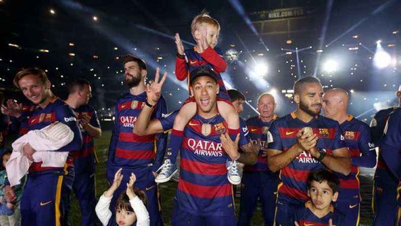 Το Camp Nou φόρεσε τα... γιορτινά του για τη φιέστα της Μπαρτσελόνα! (pics & vids)