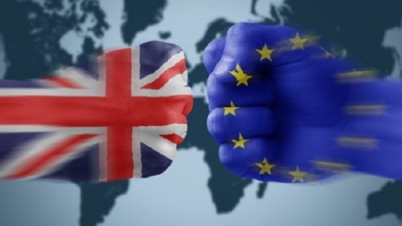 Όλα για το Brexit: οι δημοσκοπήσεις, οι μπλόφες και τα οικονομικά δεδομένα
