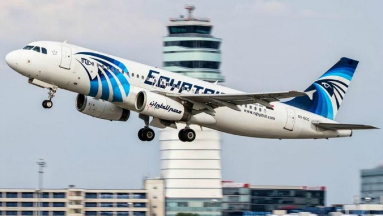Ίσως χτυπήθηκε από μετεωρίτη το αεροσκάφος της Egypt Air