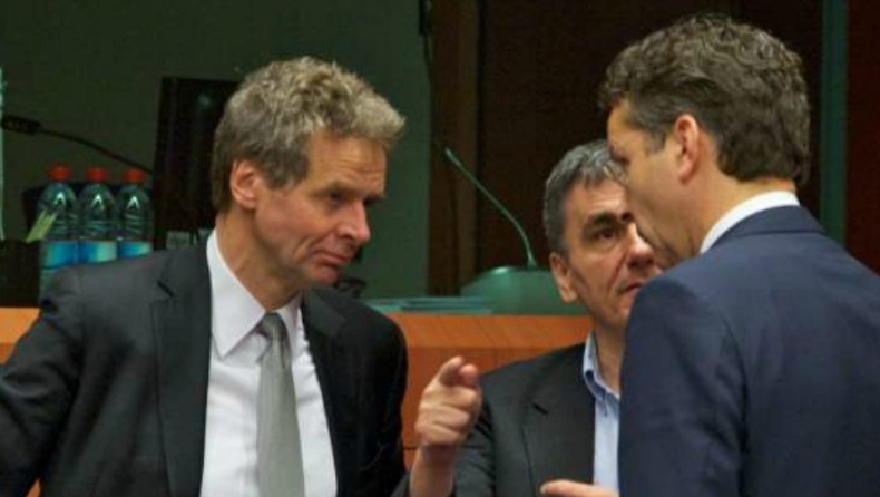 Κινδυνεύει να τιναχτεί στον αέρα το Eurogroup της Δευτέρας