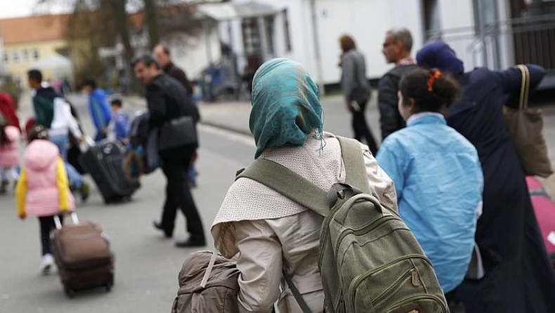 Η Γερμανία θα δαπανήσει 93 δισ. ευρώ για τους πρόσφυγες ως το 2020