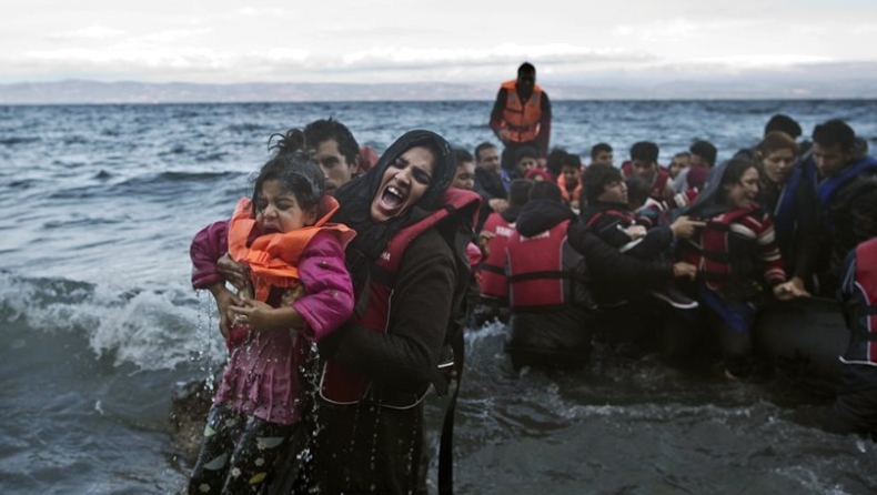 Στους 31.458 οι πρόσφυγες και οι μετανάστες στα 30 κέντρα φιλοξενίας