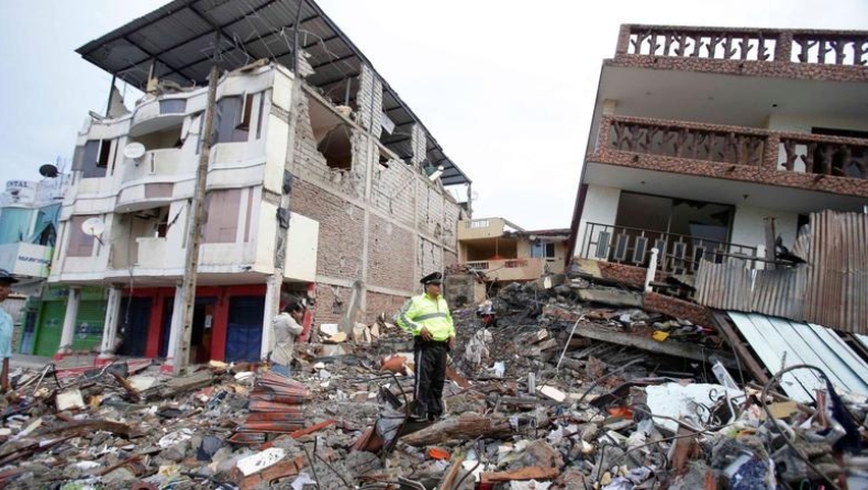 Ισχυρός σεισμός 6,7 Ρίχτερ στο Εκουαδόρ