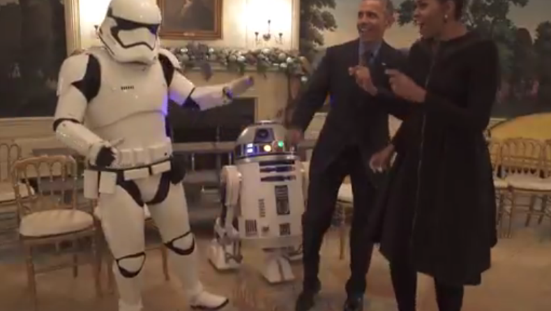 Οι Ομπάμα χορεύουν για την ημέρα Star Wars (vid)