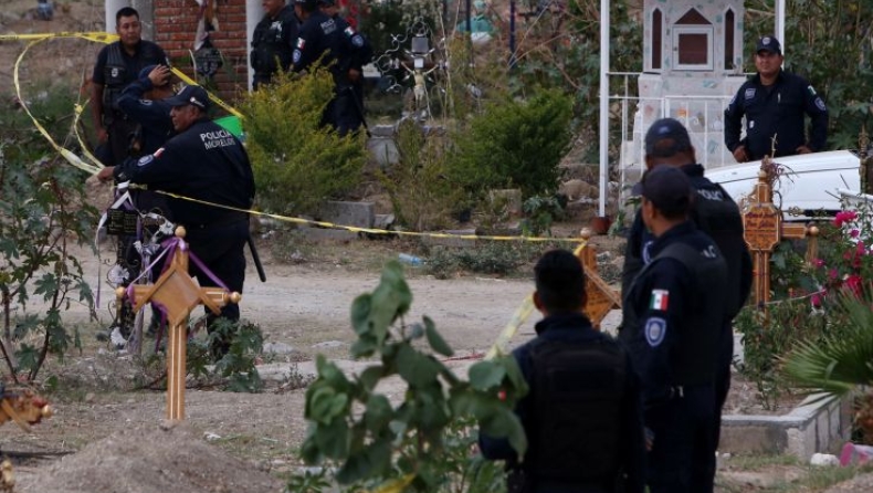 Αδιανόητη ομαδική δολοφονία στο Μεξικό