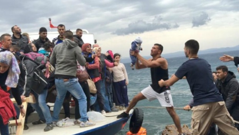 Μεγάλη μείωση! Μόνο 1.465 πρόσφυγες ήρθαν στην Ελλάδα το Μάιο