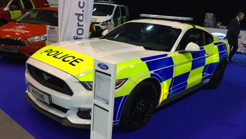 Με Ford Mustang η Βρετανική αστυνομία;