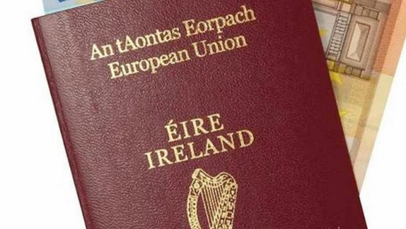 Oι Βρετανοί σπεύδουν να βγάλουν ιρλανδικό διαβατήριο
