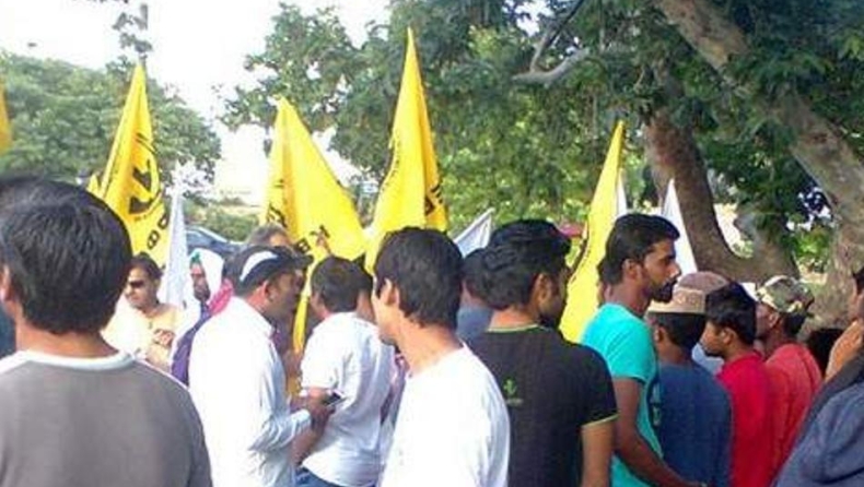 Πορεία στη Θήβα έκαναν Πακιστανοί! Καταγγέλουν τις συνθήκες εργασίας (pics)