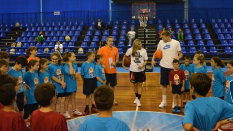 Με Χαραλαμπόπουλο η πρώτη μέρα του 3ου SEFA Basketball Camp (pics)