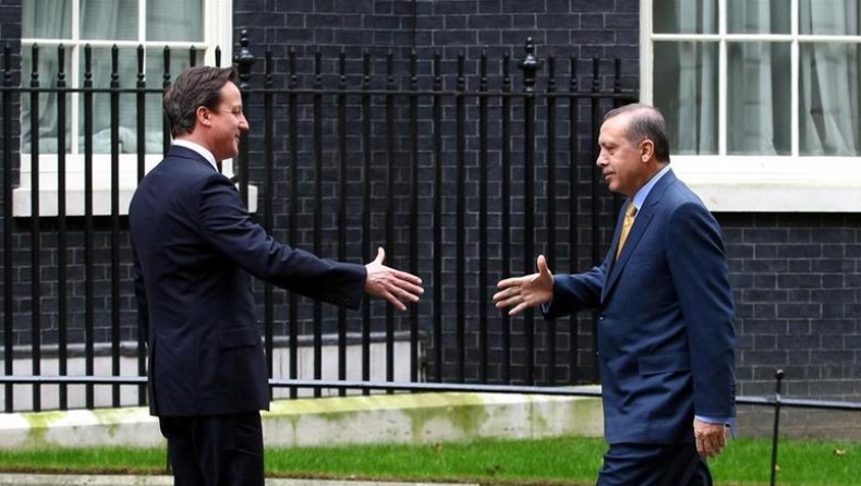 Sunday Times: Μυστικό deal με την Τουρκία για τη βίζα