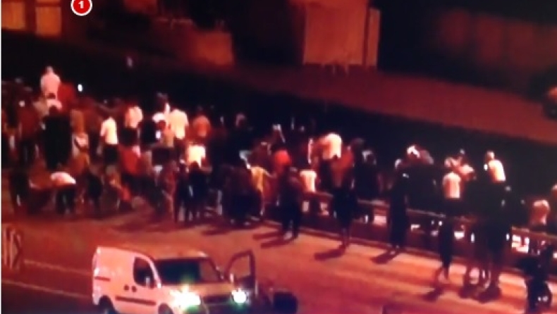 Βίντεο-σοκ: Πυροβολισμοί εναντίον πολιτών από στρατιώτες στη γέφυρα του Βοσπόρου