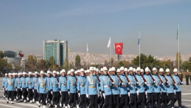 Κίνηση - ματ Ερντογάν για τις Ένοπλες Δυνάμεις!