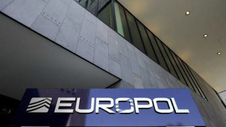 Η Europol προειδοποιεί: Μεγάλος κίνδυνος οι επιθέσεις από «μοναχικούς λύκους»