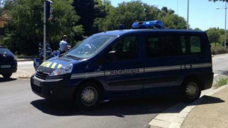 Ένοπλος έχει εισβάλει σε ξενοδοχείο στη Νότια Γαλλία (pics)