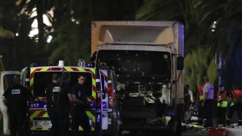 Τέσσερις άνδρες συνελήφθησαν σχετικά με την επίθεση στη Νίκαια