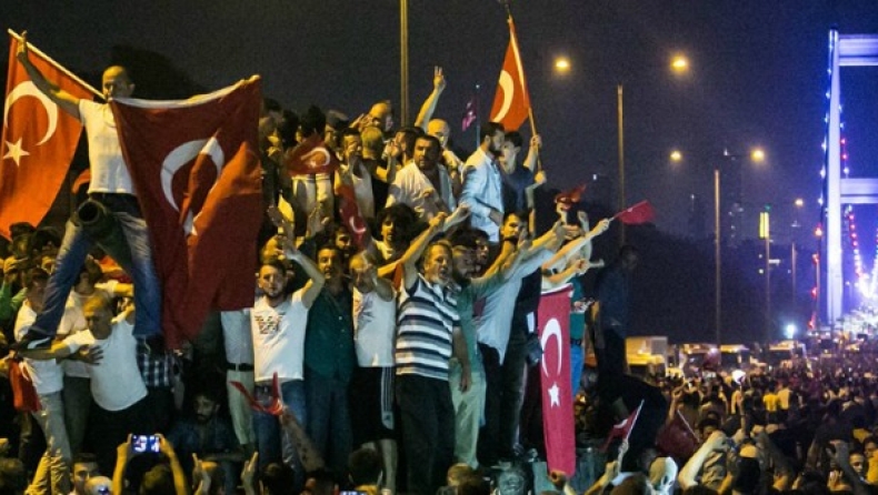 Γιατί απέτυχε το πραξικόπημα στην Τουρκία