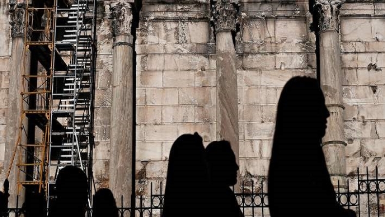 Μόλις το 4,3% των ανέργων βρήκε δουλειά!