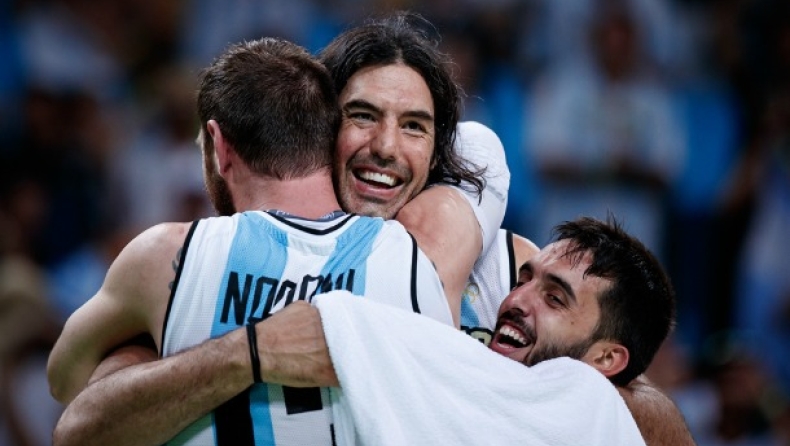 Tρελάθηκαν οι Αργεντίνοι στις κερκίδες! (vids)